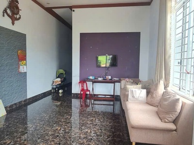 Giá tốt - chính chủ -  cần bán nhanh căn nhà đẹp ngay dốc buôn rư   giá chỉ  1,9 tỷ 0