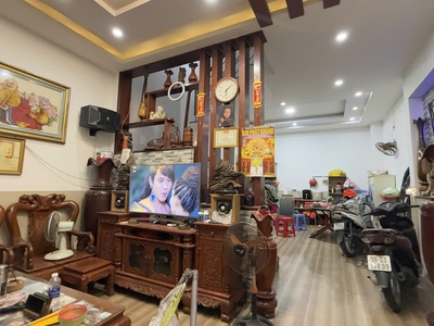 Nhà 4 Tầng  70M2- 5PN   Hẻm Xe Tải 8M Thông   Nguyễn Ảnh Thủ   Chỉ 5.5 Tỷ 2