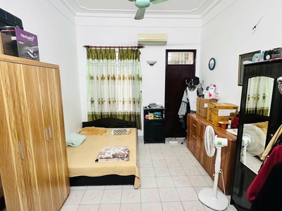 Bán nhà mặt phố hàng gà, 26m2, 4 tầng, mặt tiền 3.5m, 25.8 tỷ, vỉa hè rộng, đường 2 chiều, kd đỉnh 0