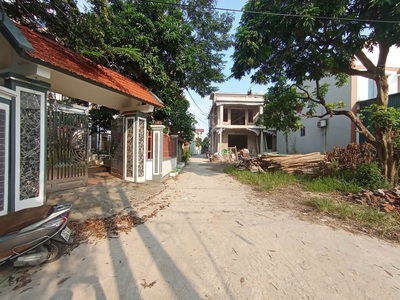 Bán đất thuận thành, bắc ninh. 100m2   mt 6m   2,6 tỷ. ô tô vào đất, gần phố. 1