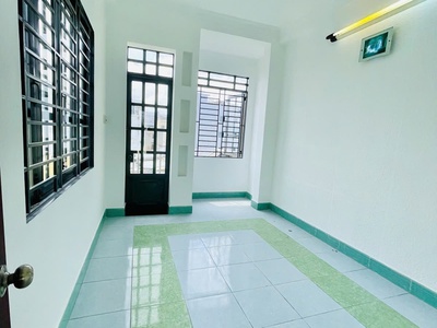  thạch lam   hẻm đẹp xe hơi tránh nhau   82m2  4 x21m , 3 tầng btct   ở ngay, nhỉnh 7 tỷ  4