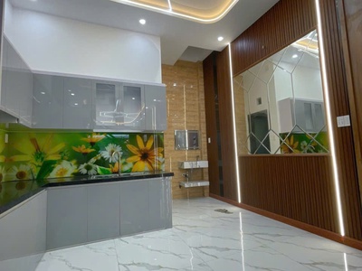 Siêu phẩm liên khu 5-6 hẻm 8m ô tô vào nhà khu nhà lầu gần chợ 60m2,4tầng nhỉnh 5 tỷ 1