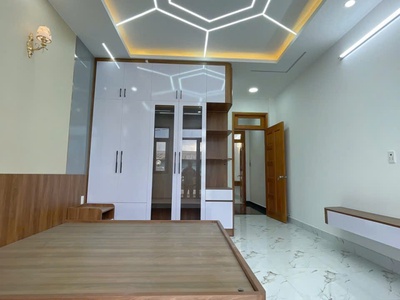 Siêu phẩm liên khu 5-6 hẻm 8m ô tô vào nhà khu nhà lầu gần chợ 60m2,4tầng nhỉnh 5 tỷ 3
