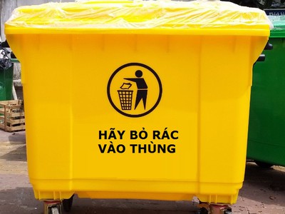 Giữ môi trường xanh sạch với xe gom rác 660 lít chất lượng cao 0