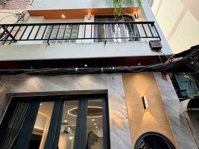 Chính chủ bán nhà Cô Giang Q.1 - 32m2 - 3PN 3WC - giá 7,4 tỷ 2