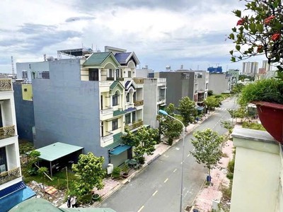 NHÀ 4 TẦNG 101m2 Ngang 5M - THANG MÁY trong nhà - MẶT TIỀN ĐƯỜNG 14M P.Đông Hòa - 8.2tỷ TL 1