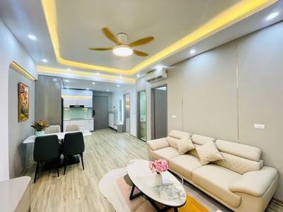 Cần bán căn hộ full đồ mới 100, ban công đông nam, view hồ, chung cư Thanh Hà 6
