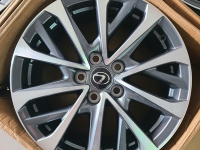 Mâm 17in hệ 5x114,3 lắp vừa cho Camry, Lexus 0