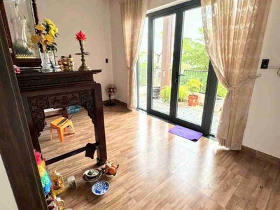  Nhà 3 tầng đẹp đường 7m5 - Ngay sát Lý Thái Tông - Cách biển 3 phút  3