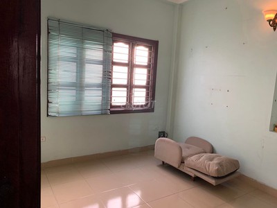 Cần cho thuê nhà ngõ 68 phố Mễ Trì Thượng, Nam Từ Liêm, 4 tầng 5 phòng ngủ 2
