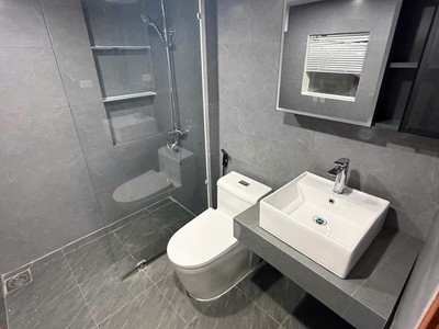 Cho thuê phòng studio full nội thất - vị trí đắc địa tại lạc long quân - tây hồ - hà nội 4