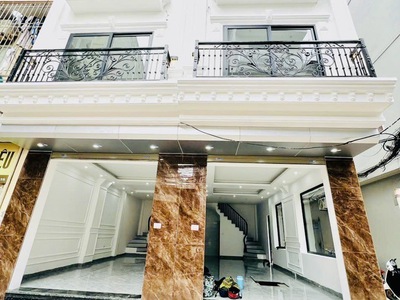Chính chủ bán nhà mặt phố nguyễn du 150m chỉ 4,x tỷ 0