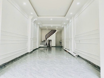 Chính chủ bán nhà mặt phố nguyễn du 150m chỉ 4,x tỷ 2