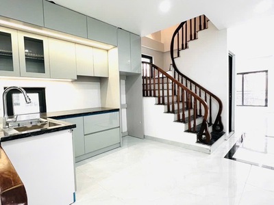 Chính chủ bán nhà mặt phố nguyễn du 150m chỉ 4,x tỷ 4