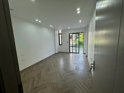 Nhà mới ô tô vào nhà phố chu huy mân 70m2 x 6 tầng x 14.8 tỷ long biên hà nội. 3