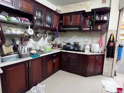 Nhà 4 tầng nh l hẻm thông đường phạm thế hiển p4q8 4