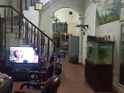 Rẻ như ngõ  mp khương trung 83m2  2 khối  29.5 tỷ. dòng tiền 40tr. sát nts. 2