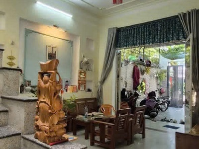 Bán nhà 2 tầng đường nguyễn xí - vị trí kinh doanh 2