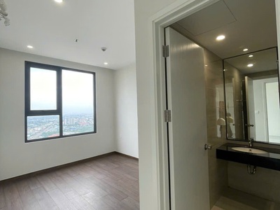 Cho thuê căn hộ emerald golf view   view landmark 81, tầng cao, nhà mới, đủ nội thất 3