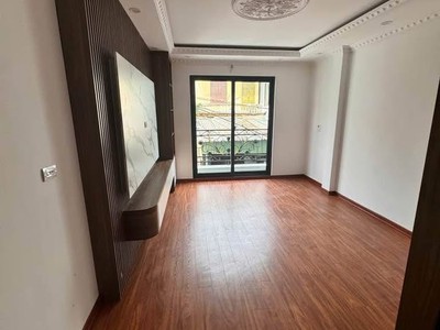 Diện tích 60m2, xây mới 5 tầng hiện đại, đầy đủ công năng - nhà đẹp - vị trí hiếm 3