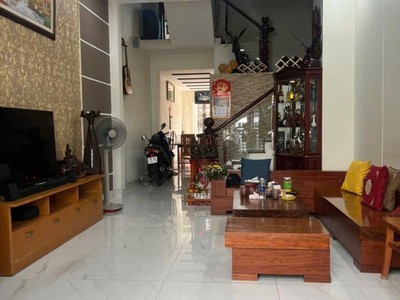 Nhà 1 sẹc thới an 11 quận 12 cũ 70m2 4 tầng  5 tỷ 950. 1