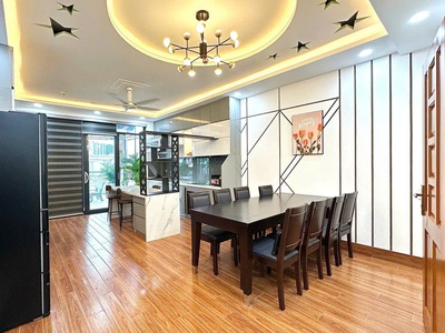 Siêu phẩm quận 10   nhà 7 tầng thang máy   hẻm 9m   vip 3/2   87m2  4.8 x 19     29.5 2