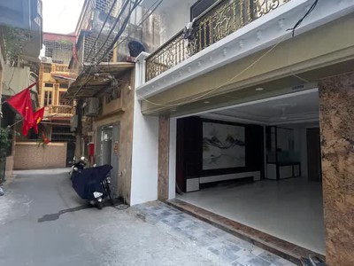 Nhà mới 2 thoáng ,gara ô tô vũ xuân thiều 50m2 x 6 tầng mặt tiền 5m,11.8 tỷ long biên hà nội. 0