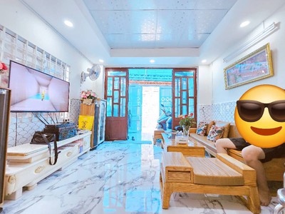 Bán nhà chung cư nguyễn xí, 4x15m, trệt, gác, 4pn, 2wc, 4.5 tỷ, tl 0