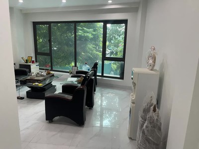 Nhà mặt ngõ ô tô chánh- kinh doanh đỉnh phố đức giang 33/39m2 x6 tầng12.6 tỷ long biên hà nội. 1