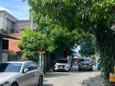 Nhà 1 sẹc thới an 11 quận 12 cũ 70m2 4 tầng  5 tỷ 950. 4