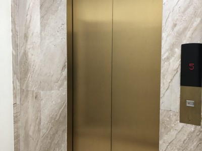 Nhà tôi cho thuê nhà hai cửa đi, mới, hoàng cầu, 101m2x 4t vỉa hè 30 tr 0