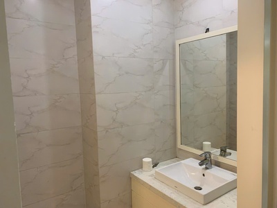 Nhà tôi cho thuê nhà mới, lô góc ,vỉa hè, 116m2- 4t, hoàng cầu 45 tr 2