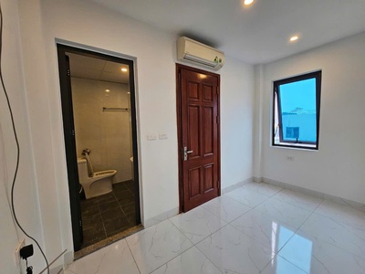 Mặt phố nguyễn du   vị trí kim cương giữa lòng thành phố. 2
