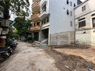 Tin thật 100  bán nhà làm chdv - homestay tại đội cấn - đường ô tô tránh - dòng tiền 2,2 tỷ/năm 2