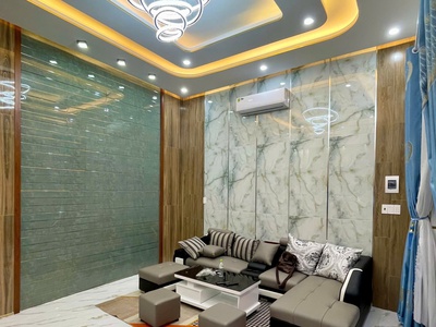 Nhà mặt đường nhựa ngay biển tầm 300m giá  chỉ 3ty2 2