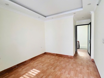 Bán gấp nhà 5t cực đẹp, gần ga tàu điện cầu diễn phố hồ tùng mậu, từ liêm 33m2 giá 8.2 tỷ 1
