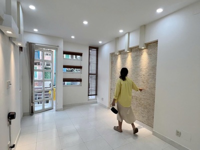 Cho thuê nguyên căn quận 1 - nguyễn đình chiểu - 2pn - 17 triệu 2