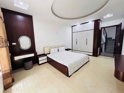 Bán nhà mặt ngõ vĩnh phúc ba đình 33m2 hơn 7 tỷ dân xây 2