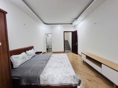 Bán nhà mặt ngõ vĩnh phúc ba đình 33m2 hơn 7 tỷ dân xây 3