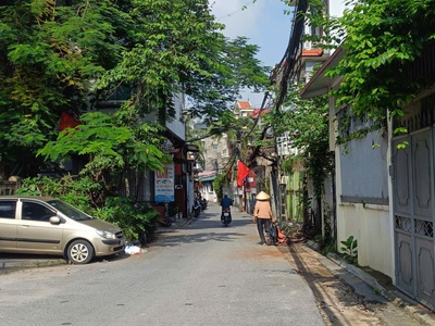 Bán 220m đất quận long biên đường 17m chỉ nhỉnh 3 tỷ 2