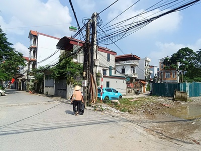 Bán 220m đất quận long biên đường 17m chỉ nhỉnh 3 tỷ 3