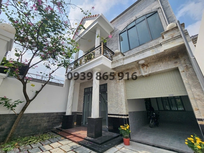 Cho thuê biệt thự bờ sông phường An Khánh Quận 2  Cạnh Trần Não 0
