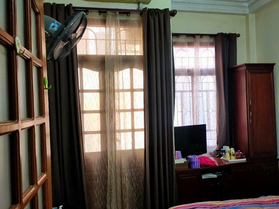 Bán gấp nhà 4 tầng ngõ 89 phố Lạc Long Quân  thông ra đầu ngõ 116 Võ Chí Công , 42m2, MT 3.7m 3