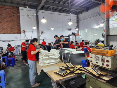 Vì Sao Đàn Ông Nên Đầu Tư Một Bộ Phụ Kiện Da Tốt 9