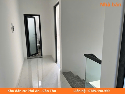 Bán nhà Khu dân cư Phú An, Cần Thơ, DT 90m2 sổ hồng 4,5x20m xây 1 trệt 1 lầu 5