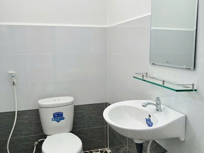 Bán nhà Khu dân cư Phú An, Cần Thơ, DT 90m2 sổ hồng 4,5x20m xây 1 trệt 1 lầu 12