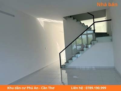 Bán nhà Khu dân cư Phú An, Cần Thơ, DT 90m2 sổ hồng 4,5x20m xây 1 trệt 1 lầu 3