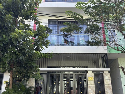 Bán nhà 3 tầng mặt tiền hoà phú 10   phường hòa minh   gần biển 0