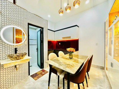 Nhà 2 tầng HXH- đường Lê Văn Thọ- 52m2- Gần công viên Làng Hoa- Giá hơn 5 tỷ 2
