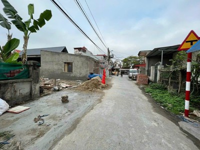 Lô đất đẹp 152m    mặt tiền 6m   đường 9m ô tô tránh   phấn dũng, dương kinh   giá chỉ 3xtr/m 2